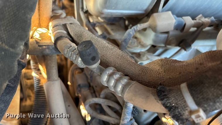 image for item ED2424 Takeuchi TL12V2 tracked skid steer loader