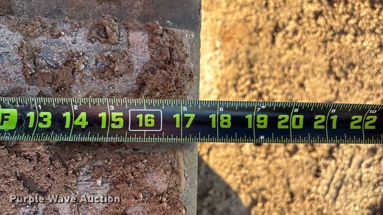 image for item ED2424 Takeuchi TL12V2 tracked skid steer loader