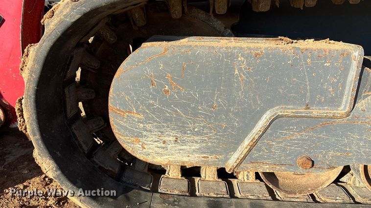 image for item ED2424 Takeuchi TL12V2 tracked skid steer loader