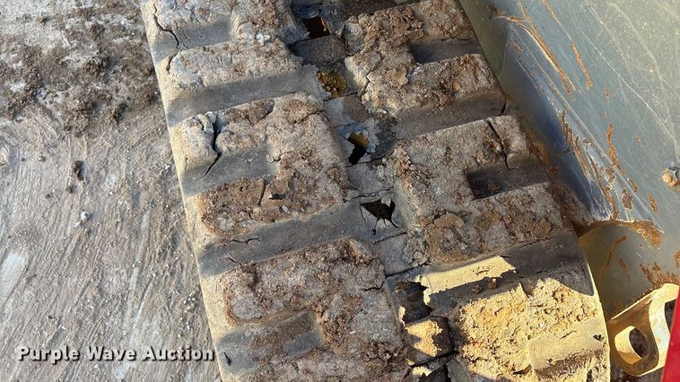 image for item ED2424 Takeuchi TL12V2 tracked skid steer loader