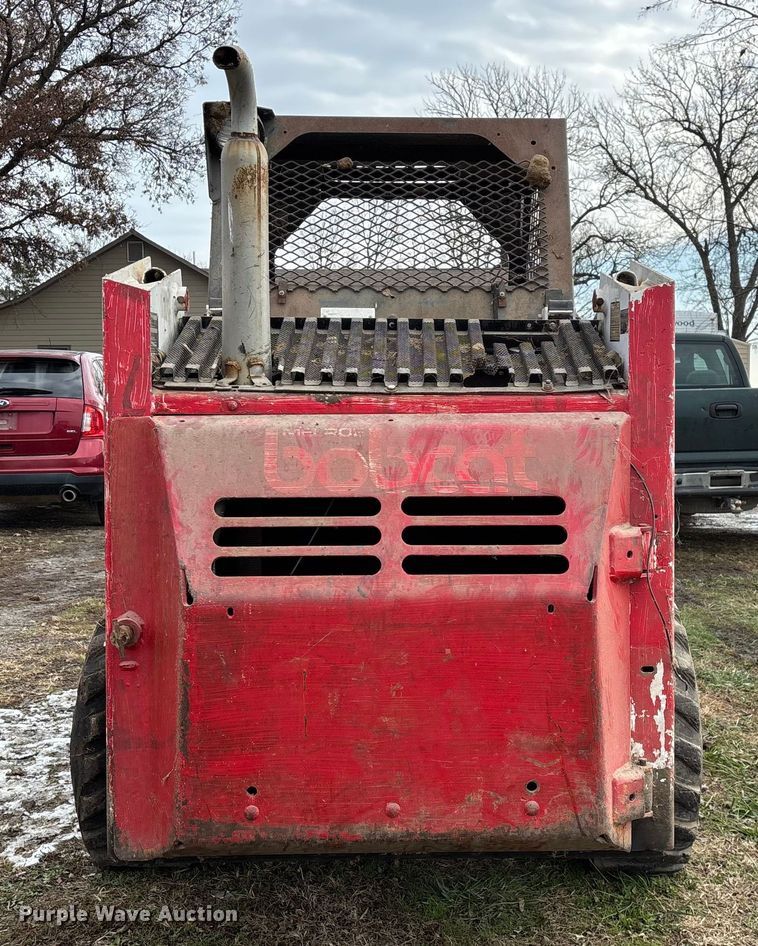 image for item ED2427 1993 Bobcat 742B skid steer loader