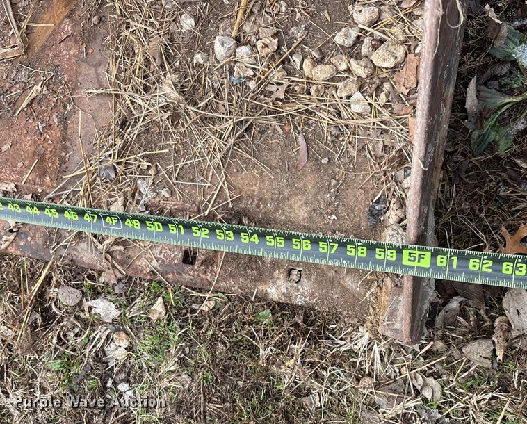 image for item ED2427 1993 Bobcat 742B skid steer loader