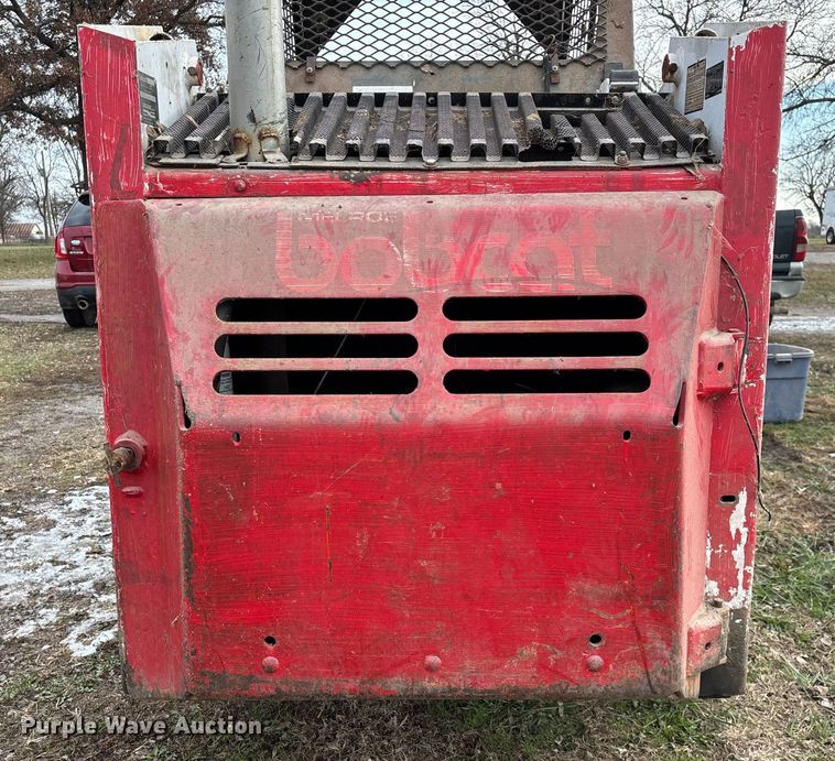 image for item ED2427 1993 Bobcat 742B skid steer loader