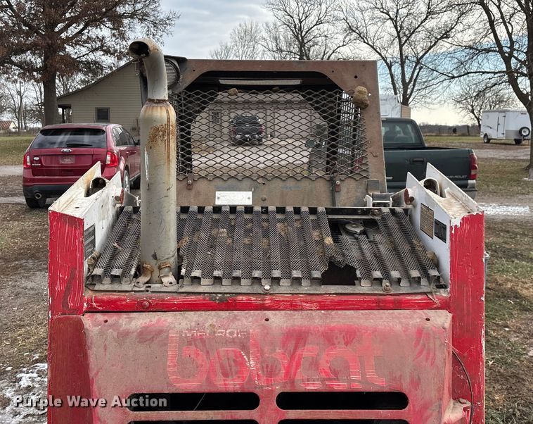 image for item ED2427 1993 Bobcat 742B skid steer loader