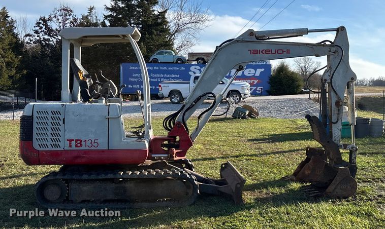 image for item ED2438 2005 Takeuchi TB135 mini excavator