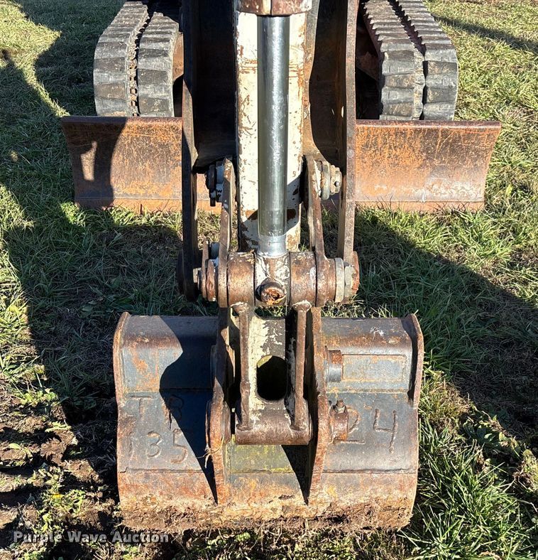 image for item ED2438 2005 Takeuchi TB135 mini excavator