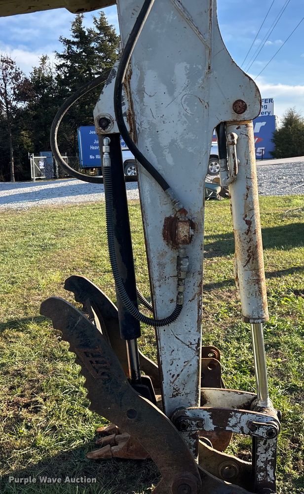 image for item ED2438 2005 Takeuchi TB135 mini excavator