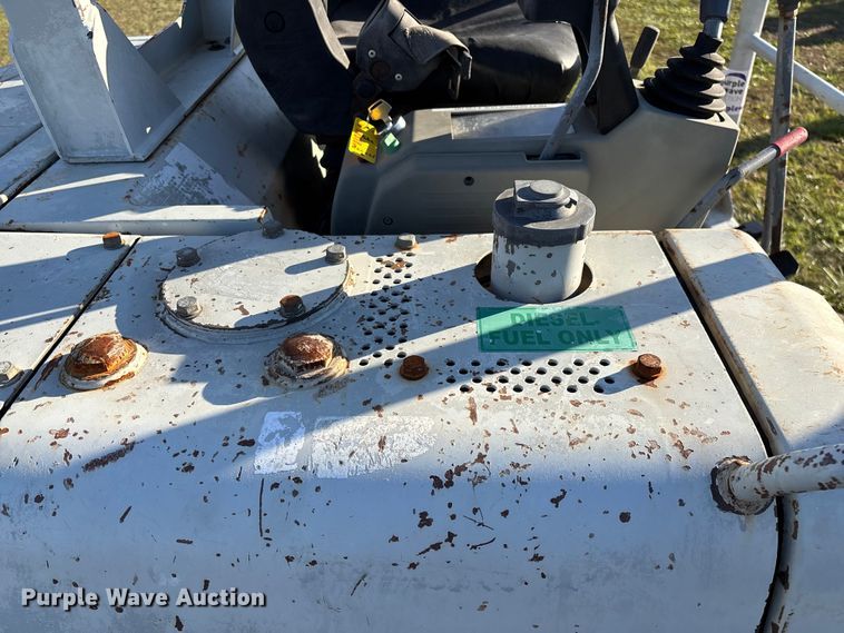 image for item ED2438 2005 Takeuchi TB135 mini excavator