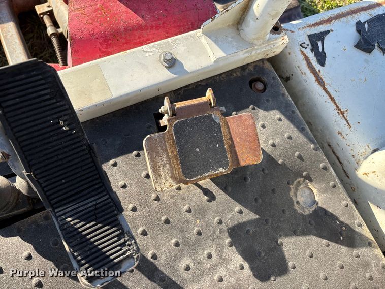 image for item ED2438 2005 Takeuchi TB135 mini excavator