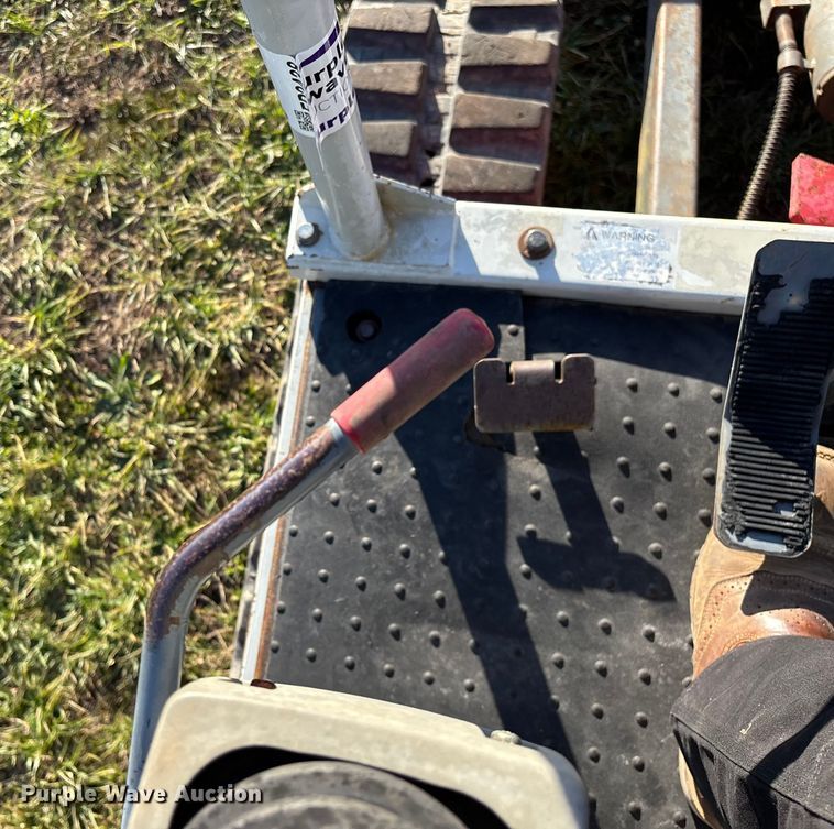 image for item ED2438 2005 Takeuchi TB135 mini excavator