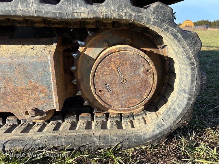 image for item ED2438 2005 Takeuchi TB135 mini excavator