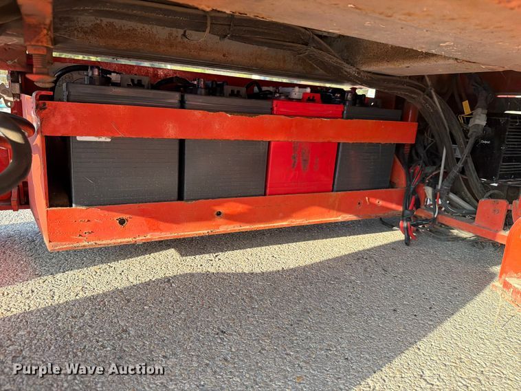 image for item ED5031 2012 SkyJack SJIII 3219 scissor lift