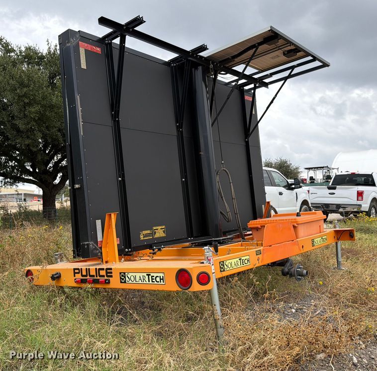 image for item ED5040 2021 Solar Tech Silent Messenger message board trailer
