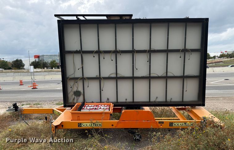 image for item ED5040 2021 Solar Tech Silent Messenger message board trailer