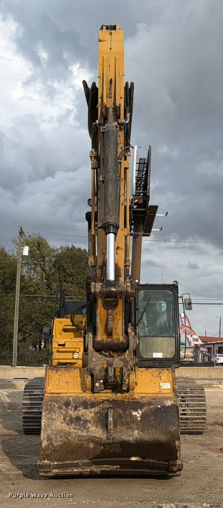 EXCAVADORA 2016 CATERPILLAR 349FL