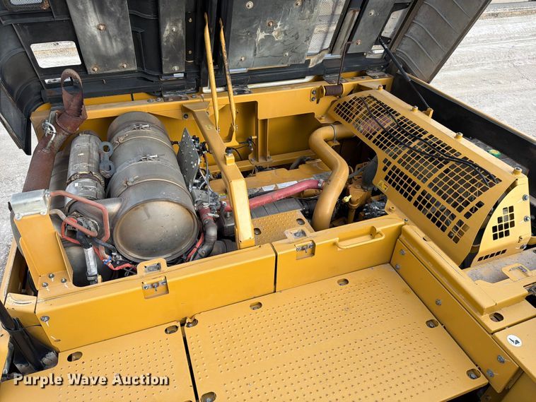 image for item ED5045 2016 Caterpillar 349F L excavator