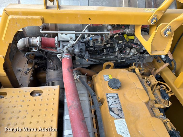 image for item ED5045 2016 Caterpillar 349F L excavator