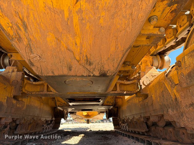 image for item ED5050 2004 John Deere 1050C dozer