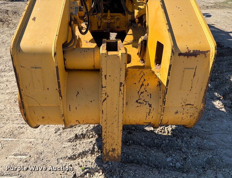 image for item ED5050 2004 John Deere 1050C dozer