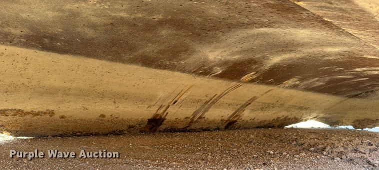 image for item ED5050 2004 John Deere 1050C dozer