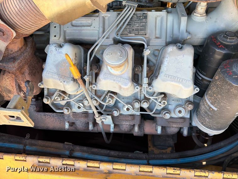 image for item ED5050 2004 John Deere 1050C dozer