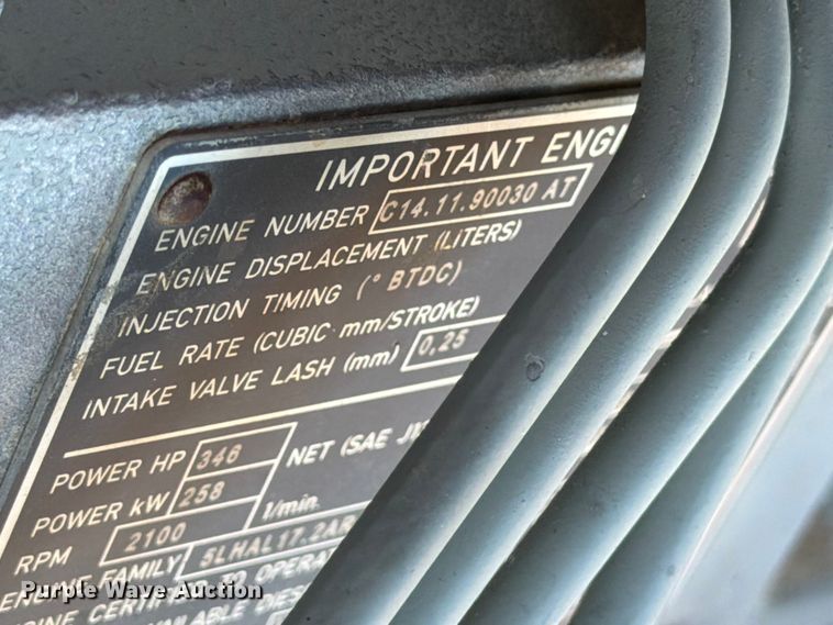 image for item ED5050 2004 John Deere 1050C dozer