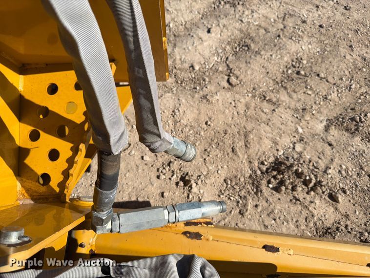 image for item ED5056 John Deere BH09 skid steer backhoe