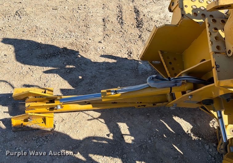 image for item ED5056 John Deere BH09 skid steer backhoe