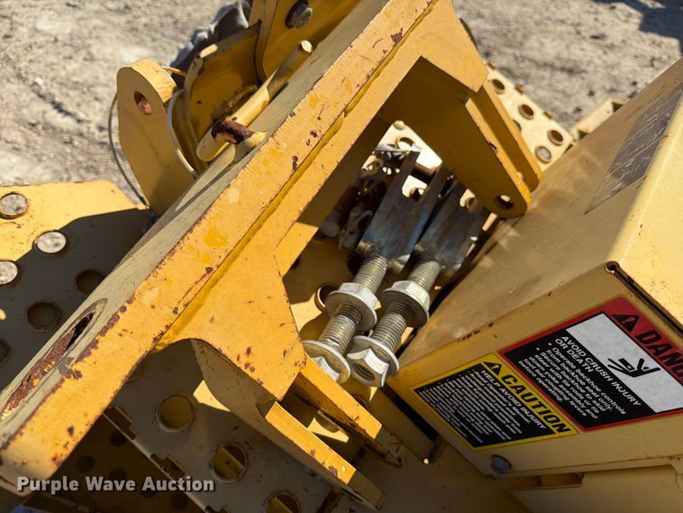 image for item ED5056 John Deere BH09 skid steer backhoe