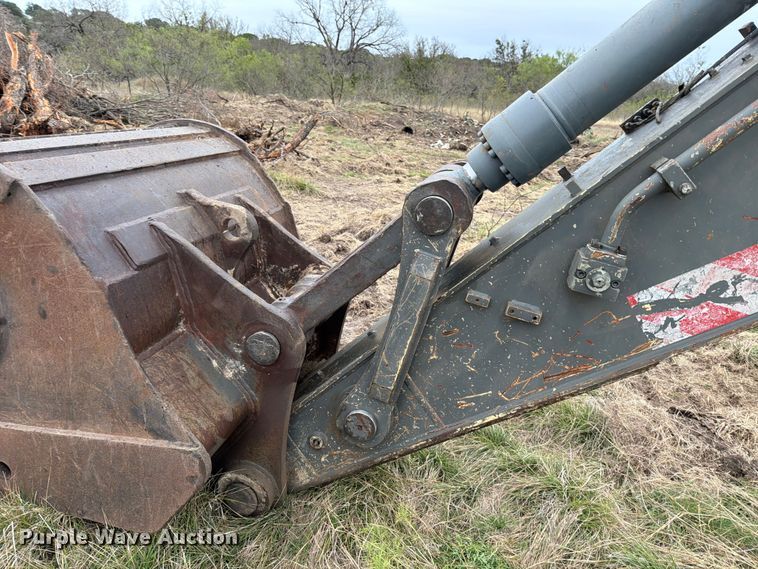 image for item ED5057 2002 Volvo EC360B LC excavator