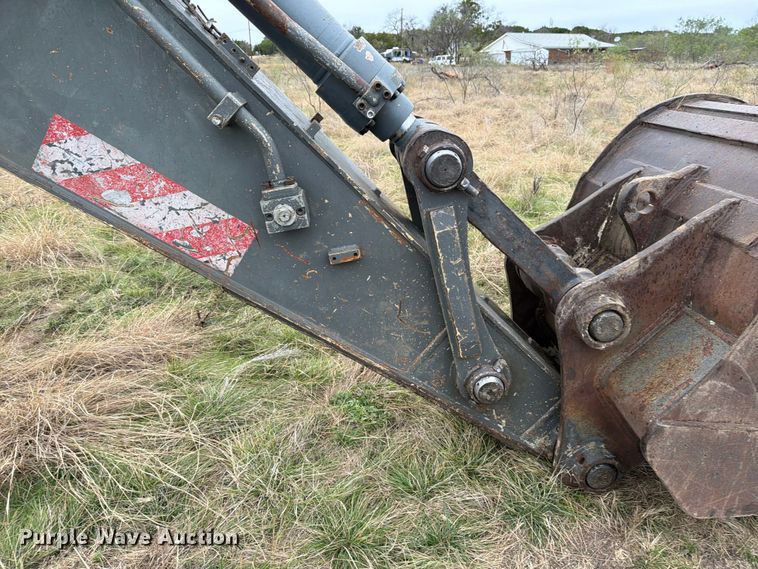 image for item ED5057 2002 Volvo EC360B LC excavator