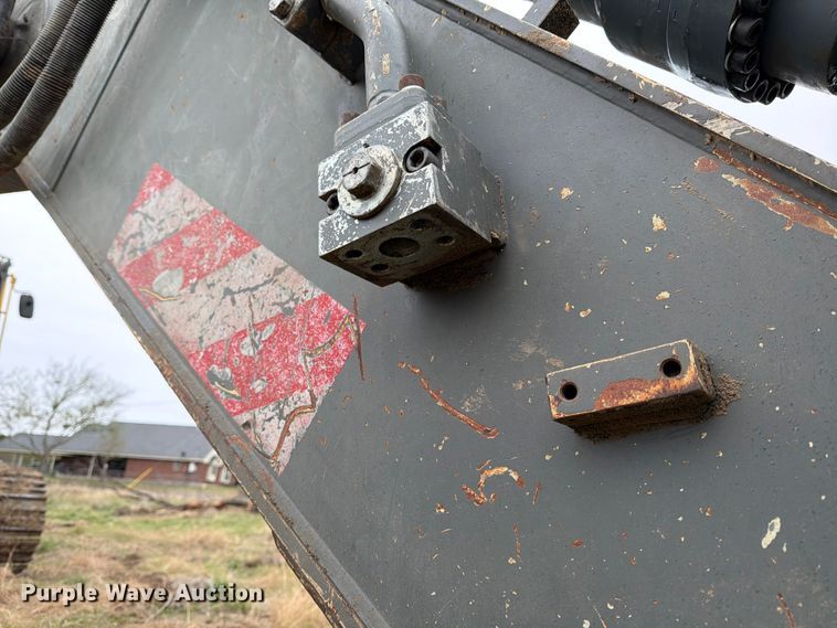 image for item ED5057 2002 Volvo EC360B LC excavator