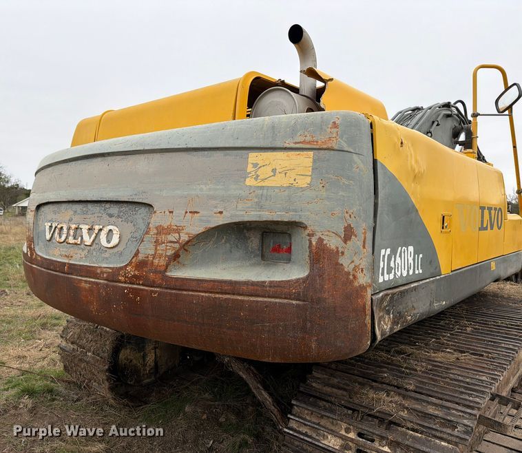 image for item ED5057 2002 Volvo EC360B LC excavator