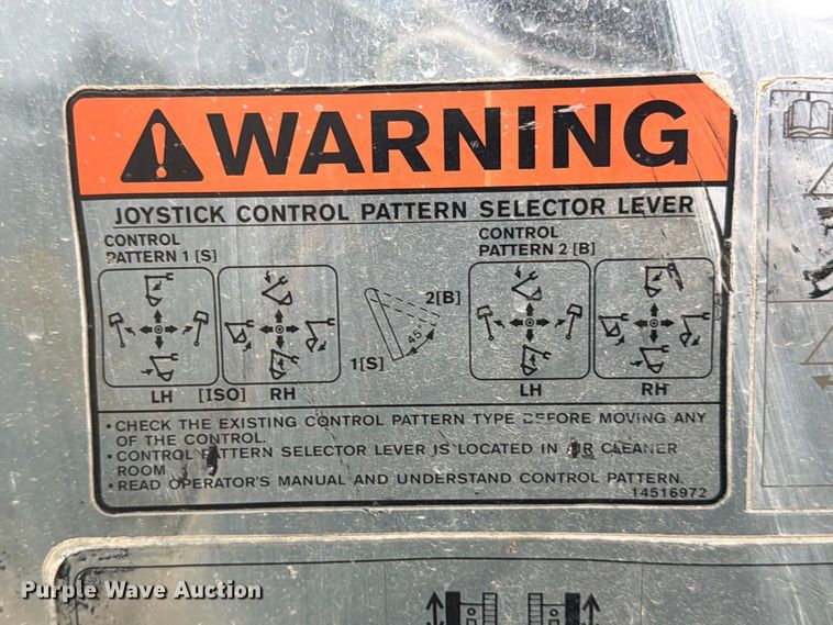 image for item ED5057 2002 Volvo EC360B LC excavator