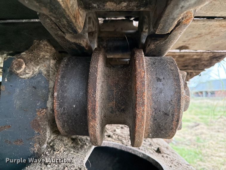 image for item ED5057 2002 Volvo EC360B LC excavator