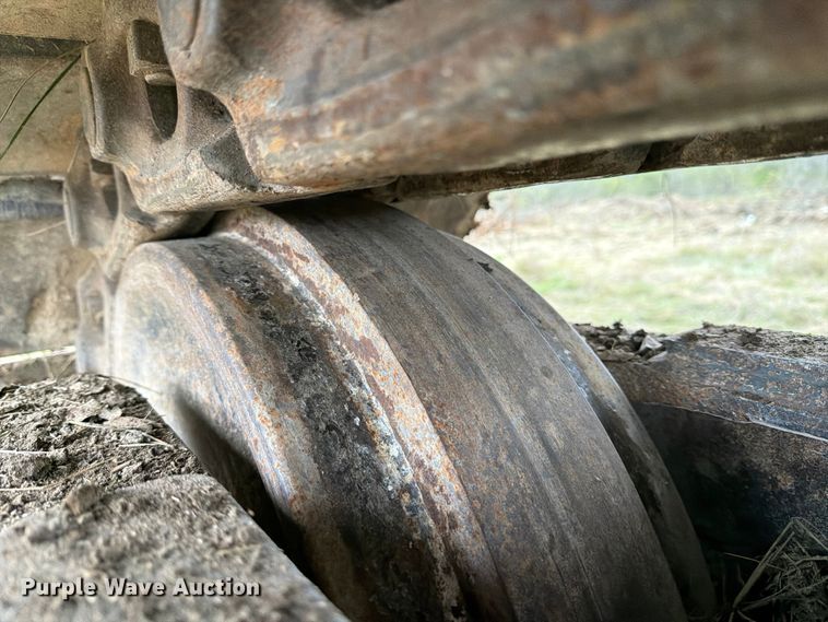 image for item ED5057 2002 Volvo EC360B LC excavator