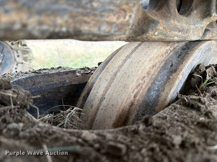 image for item ED5057 2002 Volvo EC360B LC excavator