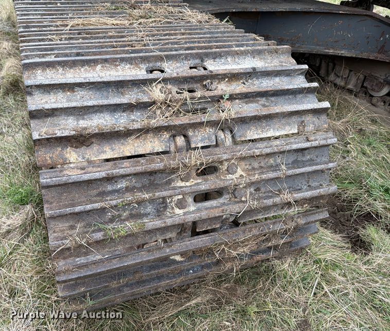 image for item ED5057 2002 Volvo EC360B LC excavator