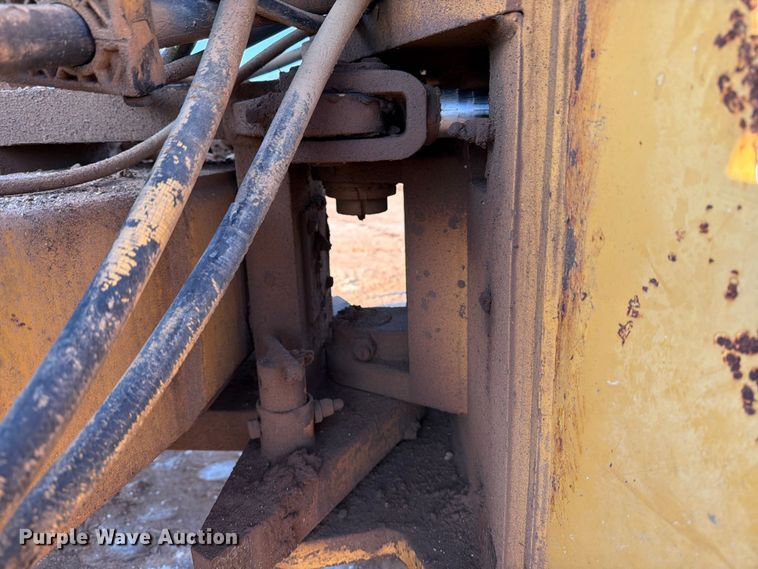 image for item ED5063 1999 Caterpillar CP-563C single drum vibratory roller