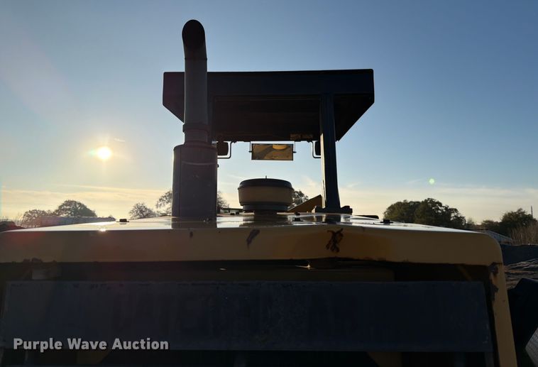 image for item ED5063 1999 Caterpillar CP-563C single drum vibratory roller