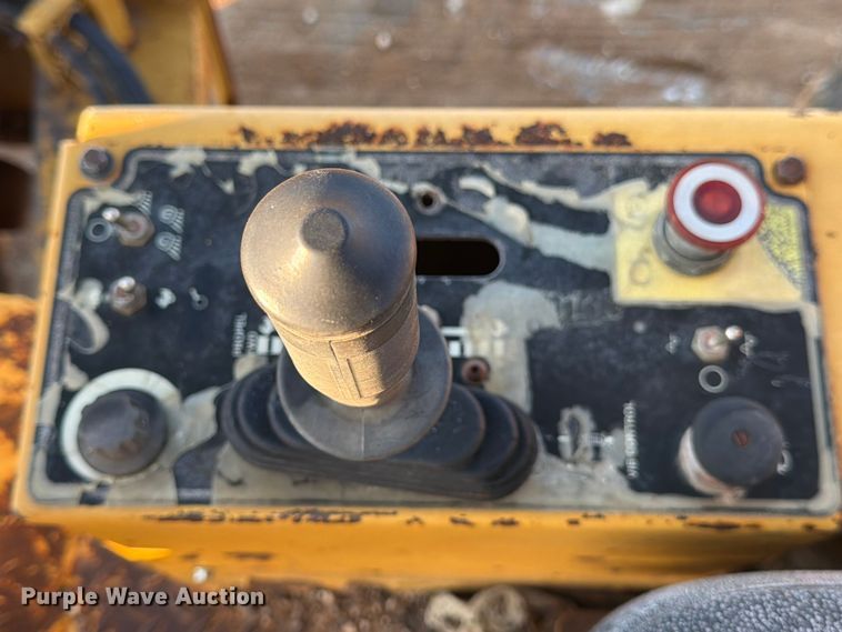 image for item ED5063 1999 Caterpillar CP-563C single drum vibratory roller