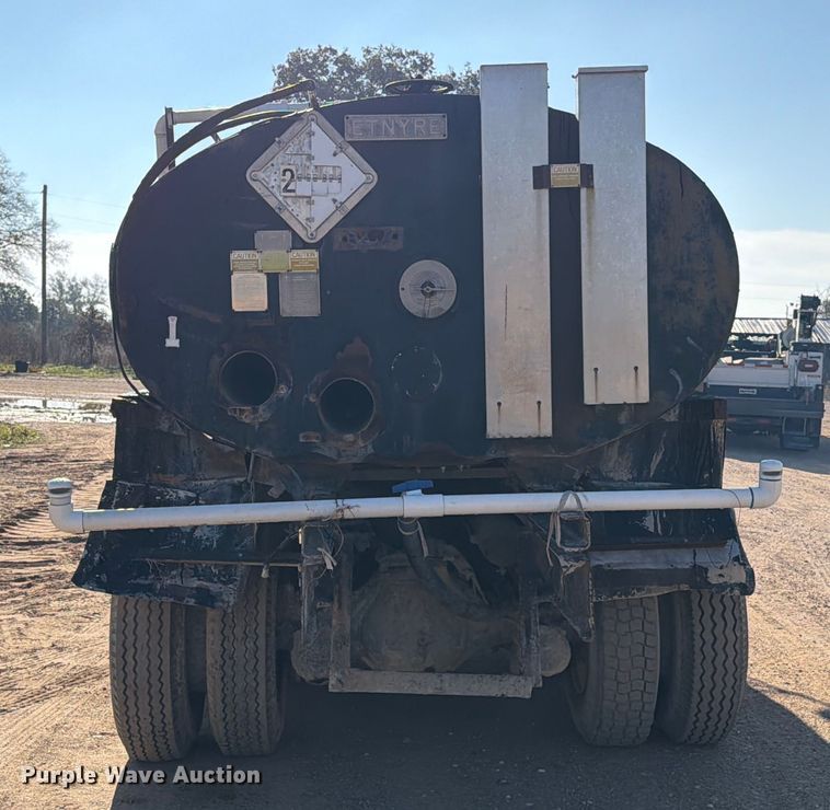 image for item ED5064 1984 Chevrolet Kodiak 70 water truck