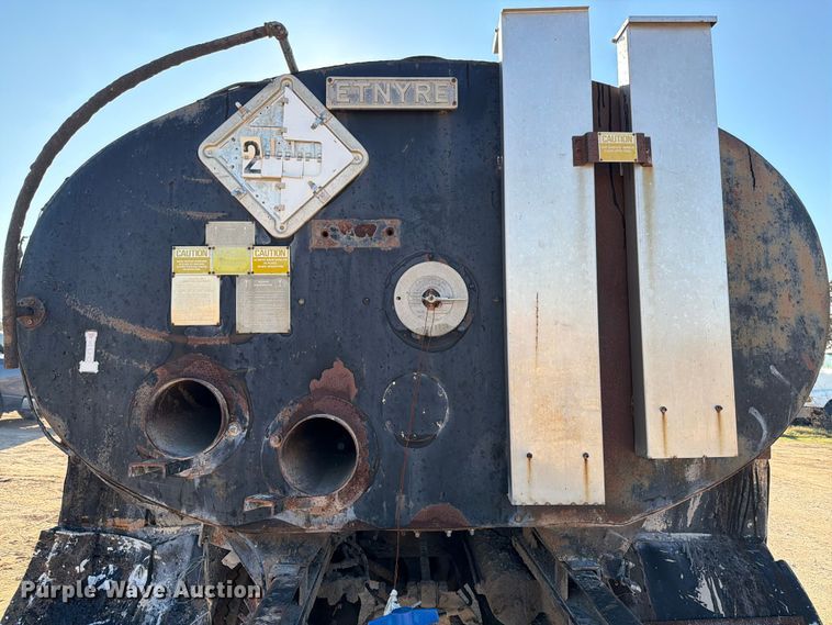 image for item ED5064 1984 Chevrolet Kodiak 70 water truck