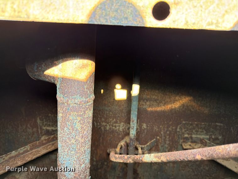 image for item ED5064 1984 Chevrolet Kodiak 70 water truck