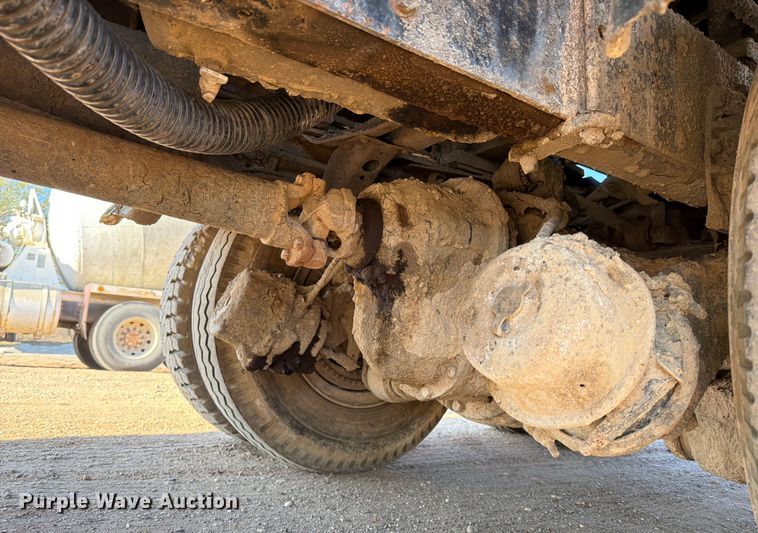 image for item ED5064 1984 Chevrolet Kodiak 70 water truck