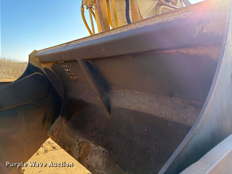 image for item ED5065 1992 Caterpillar 621 conventional scraper 