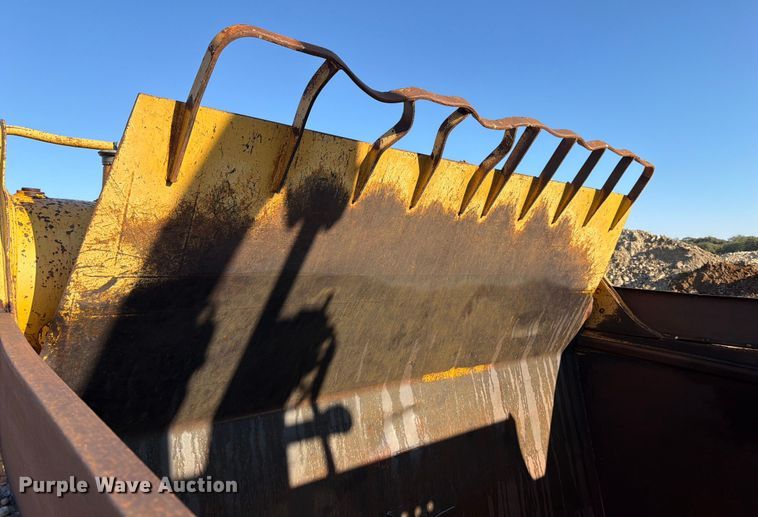 image for item ED5065 1992 Caterpillar 621 conventional scraper 