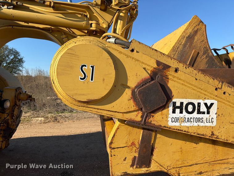 image for item ED5065 1992 Caterpillar 621 conventional scraper 