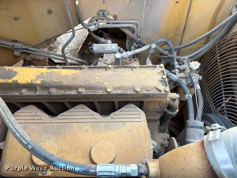 image for item ED5065 1992 Caterpillar 621 conventional scraper 