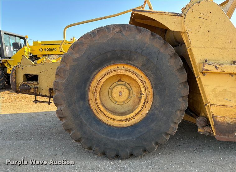 image for item ED5065 1992 Caterpillar 621 conventional scraper 